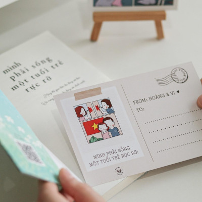 Sách - Mình Phải Sống Một Tuổi Trẻ Rực Rỡ - Tặng Kèm Bookmark Bế Hình + Postcard Bồi Cứng