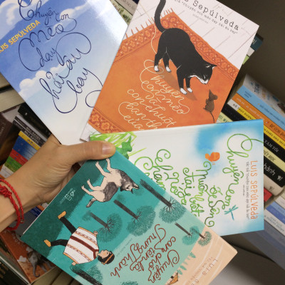 Bộ sách của Luis Sepúlveda (Chuyện con mèo dạy hải âu bay, Chuyện con chó tên là trung thành, Chuyện con mèo và con chuột bạn thân của nó, Chuyện con ốc sên muốn biết tại sao nó chậm chạp)