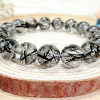 Vòng Tay Phong Thủy Thạch Anh Tóc Đen