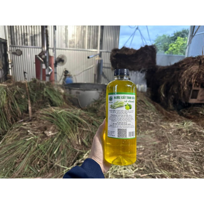 Nước Cất Tinh Dầu Sả Chanh 1000ML Giúp Lau Sàn Nhà, Khử Mùi, Đuổi Côn Trùng Tạo Hương Thơm Dễ Chịu