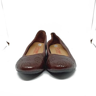 Giày nữ hoa văn Huy Hoàng da bò màu nâu đất HT7952