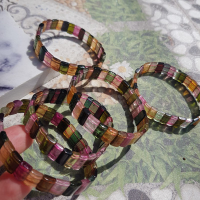 Vòng Tay Vip Đá Tourmaline Bản Khúc Chất liệu đá Tourmaline tự nhiên Vòng màu đa sắc bóng đều đẹp nữ tất cả các mệnh đeo tay may mắn tài lộc đẹp ạ