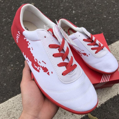 Giày bóng đá phủivải cao cấp