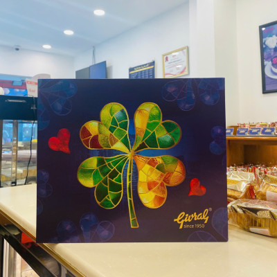 Hộp 4 Bánh Trung Thu Givral Sum Vầy 5 (200gr)