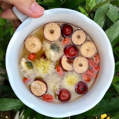 Quả táo đỏ thái lát - Loại cao cấp thơm ngon (200gr)