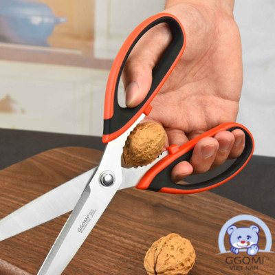 Hàng chính hãng: kéo nhà bếp đa năng GGOMI CUCI GG104. Dùng để cắt thực phẩm nhà bếp, cắt giấy, kẹp bóc hạt...