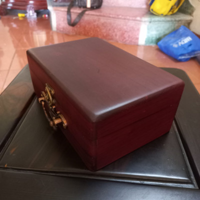 Hộp đựng trang sức ,đựng đa năng bằng gỗ hương kt 22×15×9cm