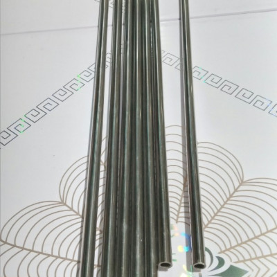 ống , phi 9.5 inox 304 ( LỖ TRONG 7.08MM )