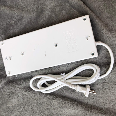 Ổ cắm Điện Quang ECO ĐQ ESK 5WR 8ECO (8 Lỗ, dây dài 5m, màu trắng đỏ) - Hàng chính hãng