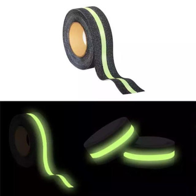 Băng dính nhám dạ quang chống trượt ngã - Băng keo dán cầu thang hống trơn trượt dán bậc cửa ra vào, bảo vệ gia đình.