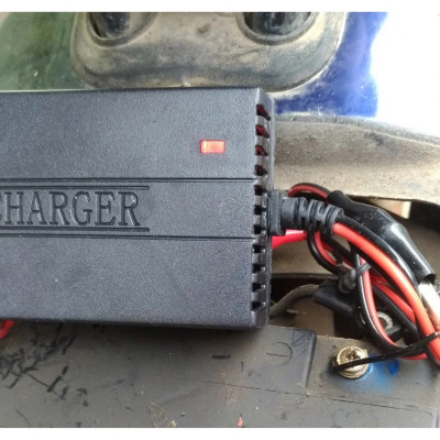 Sạc Ắc Quy 12V Thông Minh Tự Ngắt Khi Đầy Siêu Bền– Kéo Dài Tuổi Thọ Bình, ĐÈN ỐP TRẦN