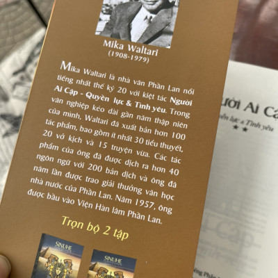 (Nguyên tác của Dấu chân Trên cát) NGƯỜI AI CẬP - QUYỀN LỰC VÀ TÌNH YÊU - Tập 2 – Mika Waltari - First News – Nxb Dân trí 