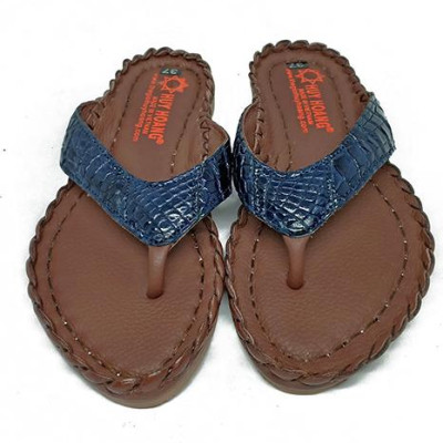 Dép nữ Huy Hoàng da cá sấu màu xanh đậm HT7241