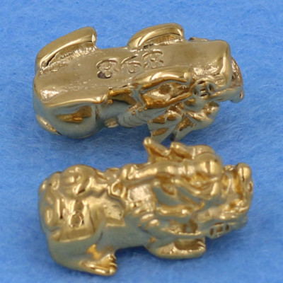 Chuỗi đeo tay Thạch Anh Xanh Lá Mờ 12 ly - cẩn Tỳ Hưu Phong Thủy inox vàng VTAXLMTHHBV12 - hợp mệnh Hỏa, mệnh Mộc