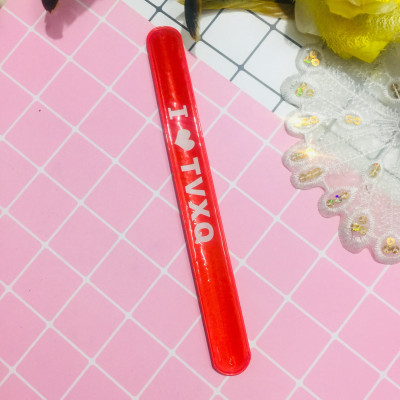 VÒNG TAY Vòng tay tự gập , cuốn combo 3 cái màu ngẫu nhiên 