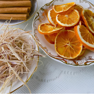 Trà Đông Trùng Cam Quế Sả Lý Tưởng 110g, Lọ Trà Cứng Gồm 8 Gói Nhỏ, Sản Phẩm Đạt Chứng Nhận OCOP 3 Sao Của Thành Phố Hà Nội