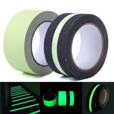 Băng dính nhám dạ quang chống trượt ngã - Băng keo dán cầu thang hống trơn trượt dán bậc cửa ra vào, bảo vệ gia đình.