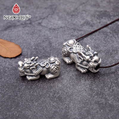 Charm bạc tỳ hưu xỏ ngang - Ngọc Quý Gemstones - 22.5mm