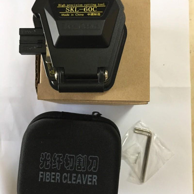 Dao cắt sợi quang đen SKL-6C màu đen