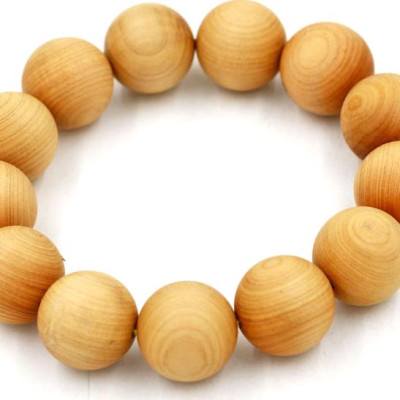 Chuỗi đeo tay gỗ ngọc am 18 ly 13 hạt