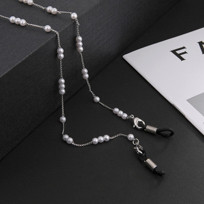 Dây đeo gọng kính mix hạt bất đối xứng độc đáo