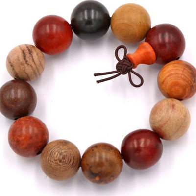 Chuỗi tay gỗ Đàn hương 8 màu 20 ly