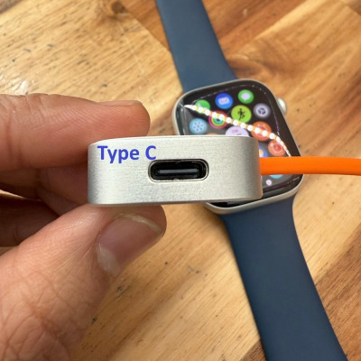 Đế sạc không dây cho Apple Watch Wiwu M23 2 cổng input (C + L)