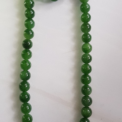 Vòng chuỗi đeo cổ Nữ mới đẹp Đá ngọc jade hay ngọc phật xanh tự nhiên  Size 8mm màu xanh ngọc bích bóng sang đẹp hợp mệnh thủy mộc hỏa Quà tặng ý nghĩa cho Mẹ, mình và người thân ý nghĩa ạ