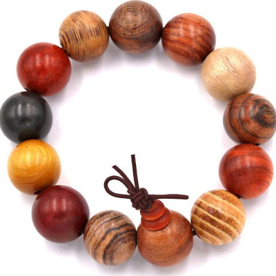 Vòng tay chuỗi hạt gỗ Đàn hương 8 màu 18 ly