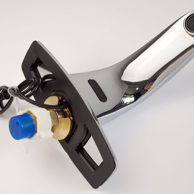 Vòi Lavabo cảm ứng Eurolife EL-A100 (Trắng bạc)