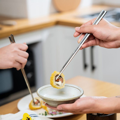 Bộ Đũa inox 10 Đôi Haatz CIM316 - Đũa inox 316L Siêu Bền, An Toàn Cho Sức Khoẻ, Bảo Hành 24 Tháng