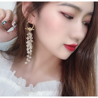 Bông tai pha lê dài sang trọng dự tiệc