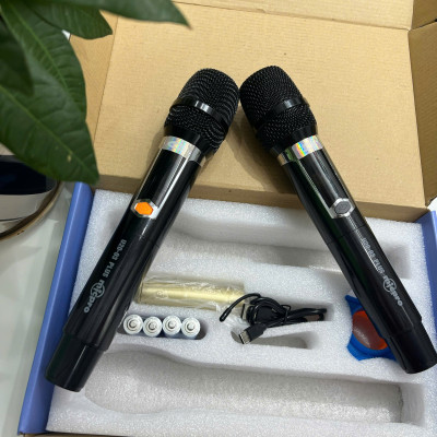 Micro đa năng Jammy , sử dụng được cho tất cả các dòng loa, ampli, main, vang, mixer, bảo hành chính Hãng 6 tháng- hàng chính hãng