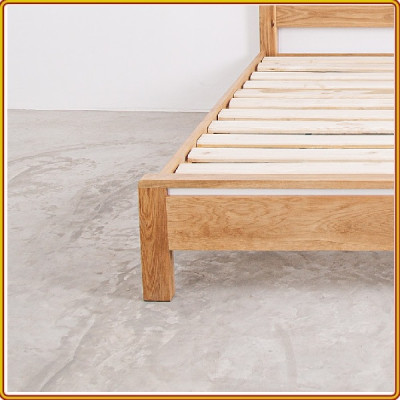 Giường ngủ và tủ đầu giường gỗ sồi Juno Sofa