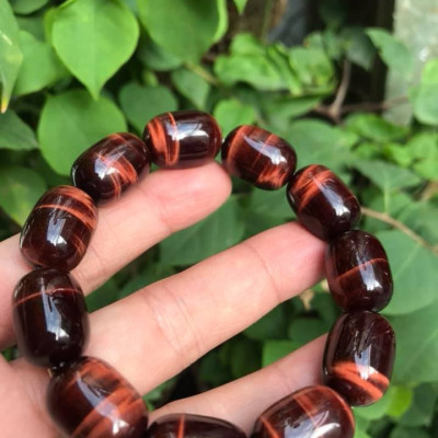 Vòng tay Nam Đá Thạch Anh Mắt Hổ Đỏ Nâu Lu Bóng Đẹp Size hạt 13mmx Dài 18mm  Nam mệnh Hoả Thổ  100% đá thiên nhiên tốt sức khỏe hợp mệnh tốt cho công việc