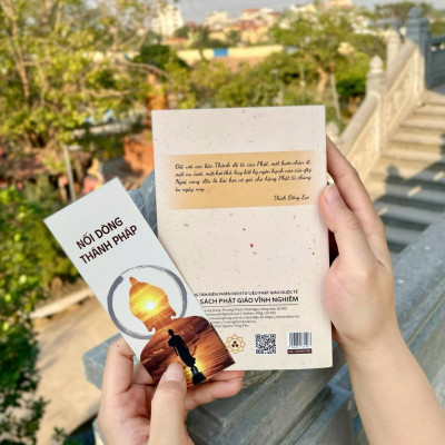 Sách - Nối Dòng Thánh Pháp - Thích Đồng Lực biên soạn - Vĩnh Nghiêm Books