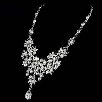 Set vương miện dây chuyền và đôi bông tai đính đá cô dâu xinh đẹp