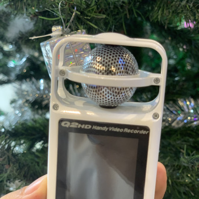 Máy quay cầm tay ZOOM Q2HD – Hàng Chính Hãng