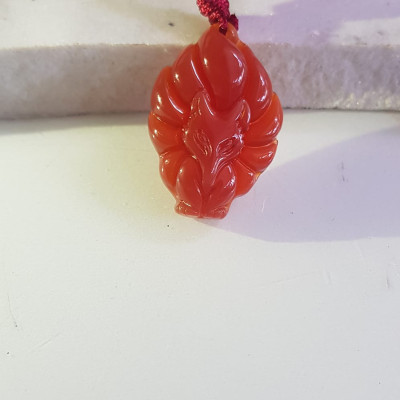 Mặt dây chuyền Hồ ly 9 đuôi hay chín đuôi đá mã não Đỏ tự nhiên tặng kèm dây đeo hợp mệnh Hỏa Thổ Size Cao 30mm x ngang 20mm x dầy 8mm Công dụng may mắn về mặt tình duyên, quyền lực, giúp nữ chủ nhân luôn xinh đẹp tài trí mang nhiều tài lộc quyến rũ ạ 