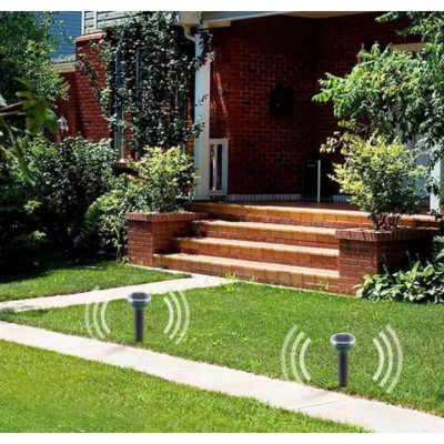 Dụng cụ đuổi chuột,gián,rắn côn trùng tự động nạp pin bằng năng lượng mặt trời hàng chất lượng cao