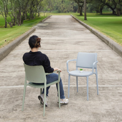 Ghế nhựa đúc có lót đệm nhiều màu