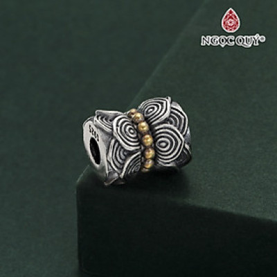 Charrm bạc trụ xỏ ngang họa tiết hoa sen - Ngọc Quý Gemstones