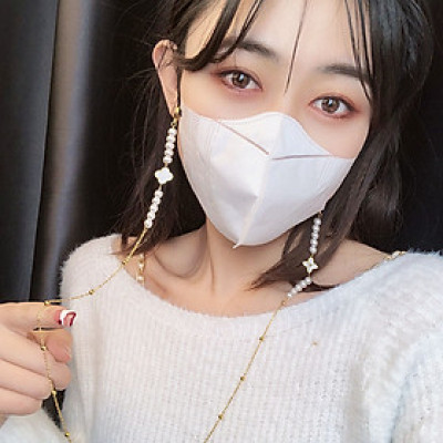 Dây kính glasses cỏ bốn lá may mắn bất đối xứng chuỗi đeo khẩu trang hạt ngọc nhỏ thanh lịch ấn tượng trend idol