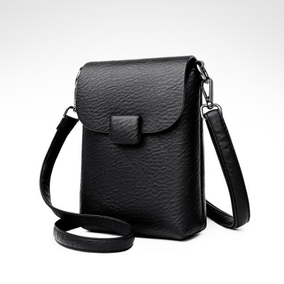 Túi đeo chéo nữ phong cách dễ thương – BEE GEE DCNU1066