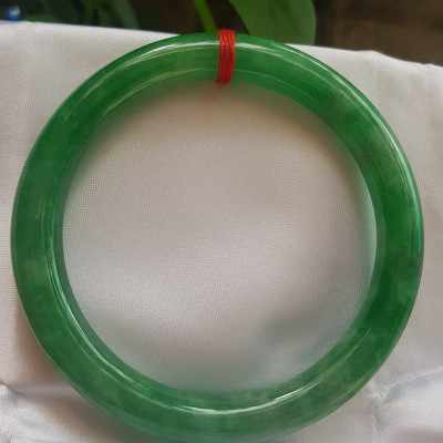 Vòng tay Nam Nữ đá Cẩm Thạch Đậu Lý QC size lớn 64mm x cọng 10mm Vòng màu xanh đậu lý bông bóng đẹp Anh Chị tay to Cân Nặng 73kg- 85kg đeo ạ