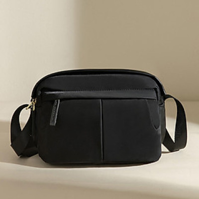 Túi đeo chéo nữ phong cách dễ thương – BEE GEE DCNU1049