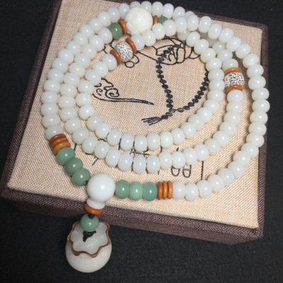 VÒNG CHUỖI 108 HẠT BẠCH NGỌC BỒ ĐỀ TỰ NHIÊN KHẮC TÚI TIỀN KÈM HỘP ĐỰNG