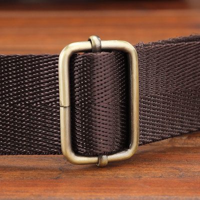 Túi đeo chéo nam DA BÒ THẬT phong cách mới  - BEE GEE DCN9245