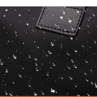 Túi đeo chéo nữ phong cách dễ thương – BEE GEE DCNU1083