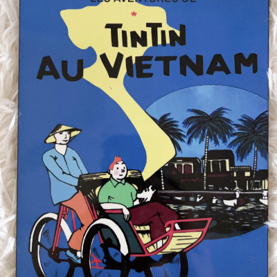 Tranh sơn mài - Tin Tin Việt Nam - Phong cách Retro - Văn hoá Đông Dương hòa quyện